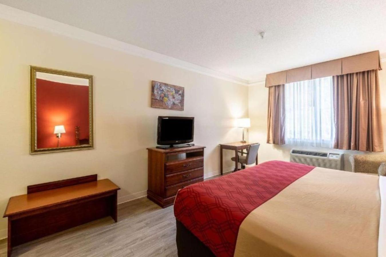Econo Lodge Inn & Suites Douglasville Exteriör bild
